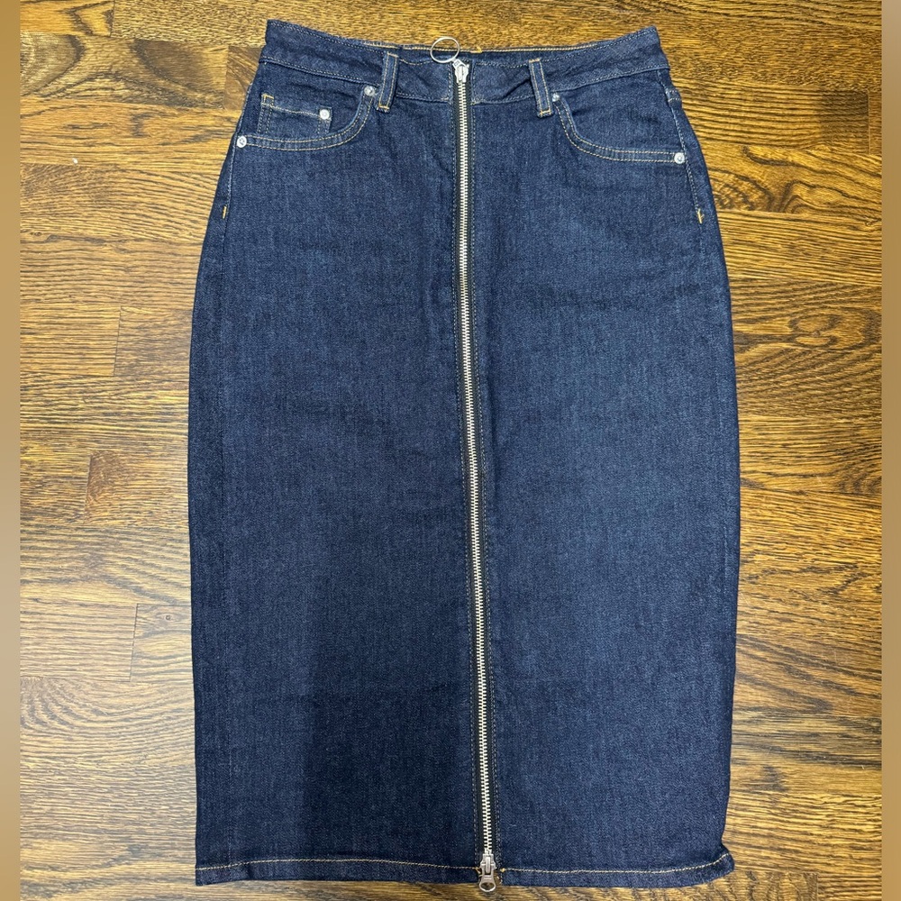 H&M Denim Pencil Skirt - Size: US 4 (EUR 36)